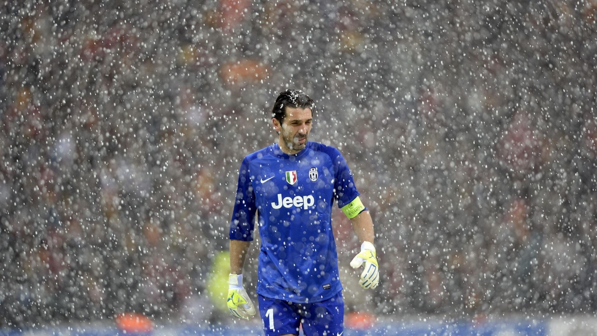 天才新星上演帽子戏法,助球队豪取三连胜